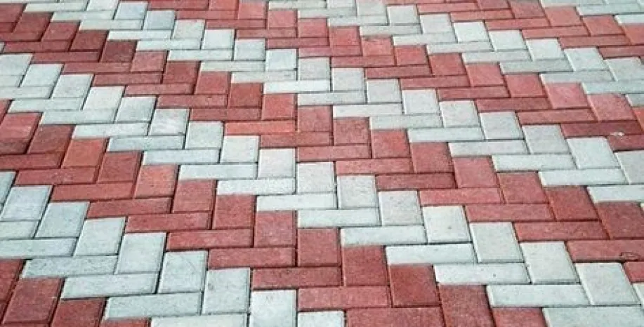 Paving Block 4