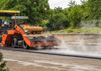 Proses Pengaspalan Jalur pada Kontraktor Jalur dari Awal hingga Akhir